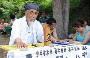 b型血女人的性格特点 B型血女生性格解析