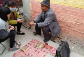 会占卜算卦的道士哪位较为有名？